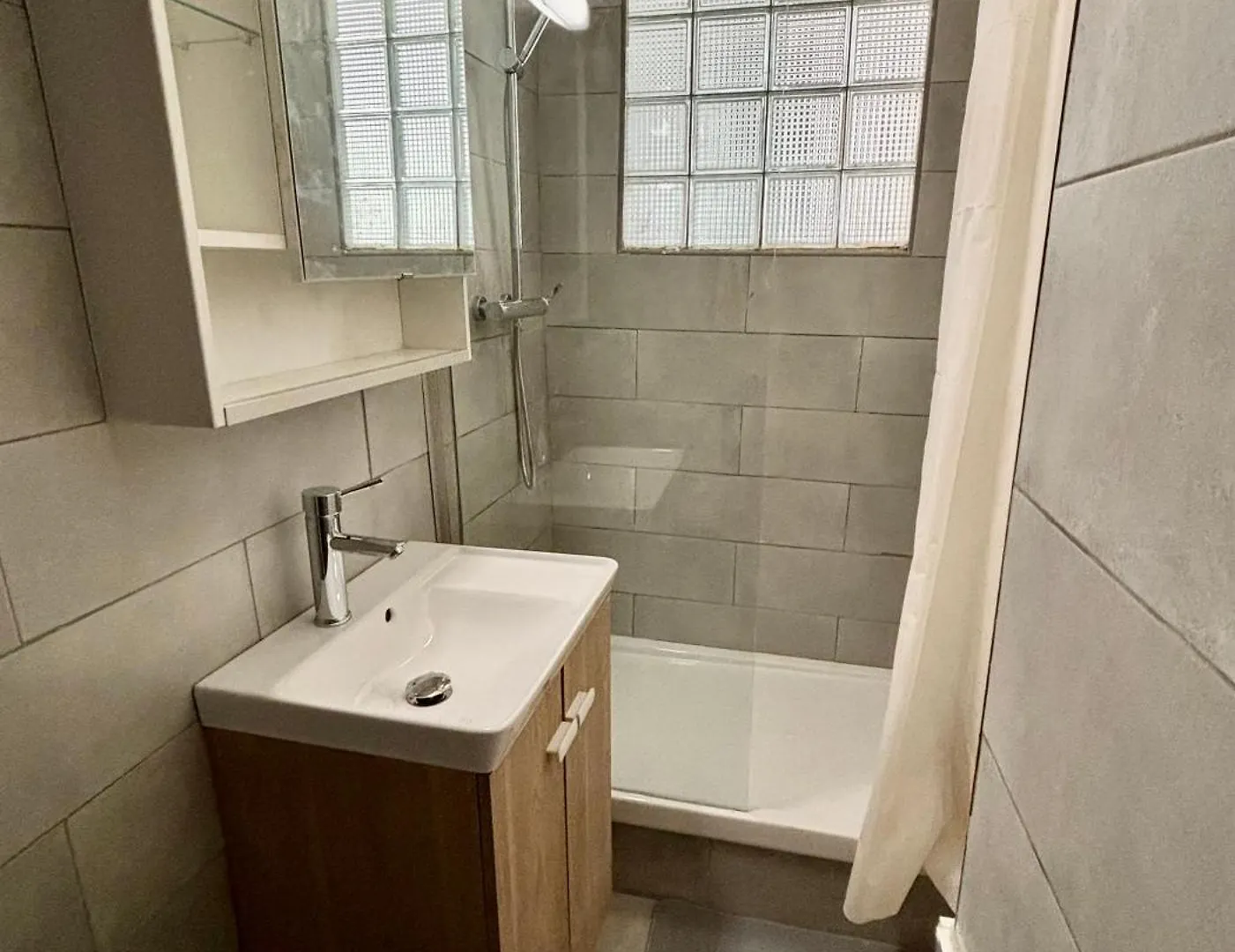 Charmant T1 Mezzanine Provencal Αιξ-αν-Προβάνς